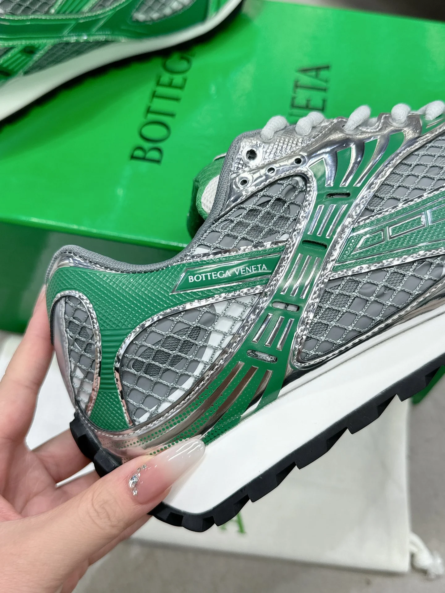 BOTTEGA VENETA Sneakers Mesh Leather Silver-Green EU35-45 B40202609111901 - Image 8