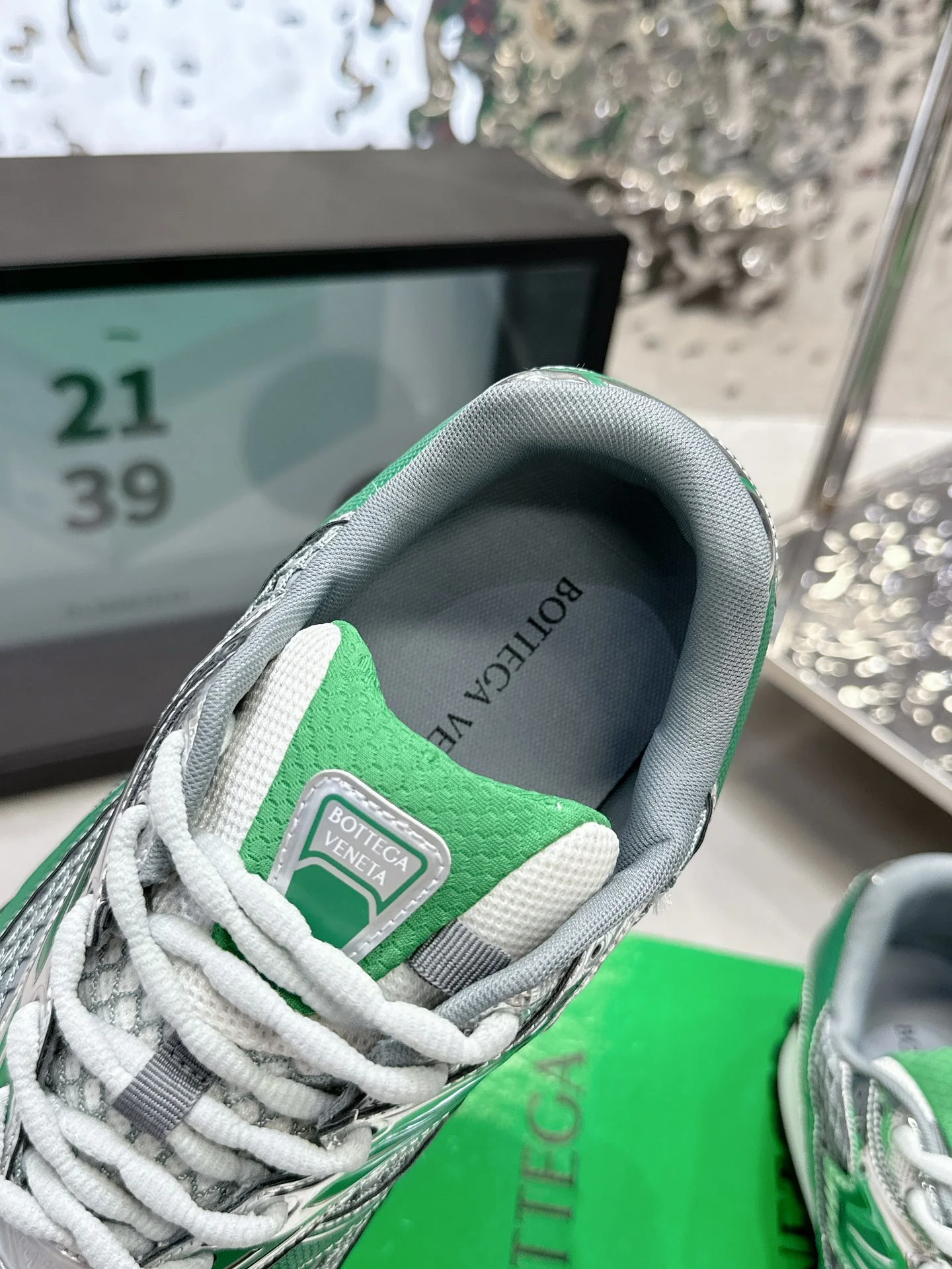 BOTTEGA VENETA Sneakers Mesh Leather Silver-Green EU35-45 B40202609111901 - Image 9
