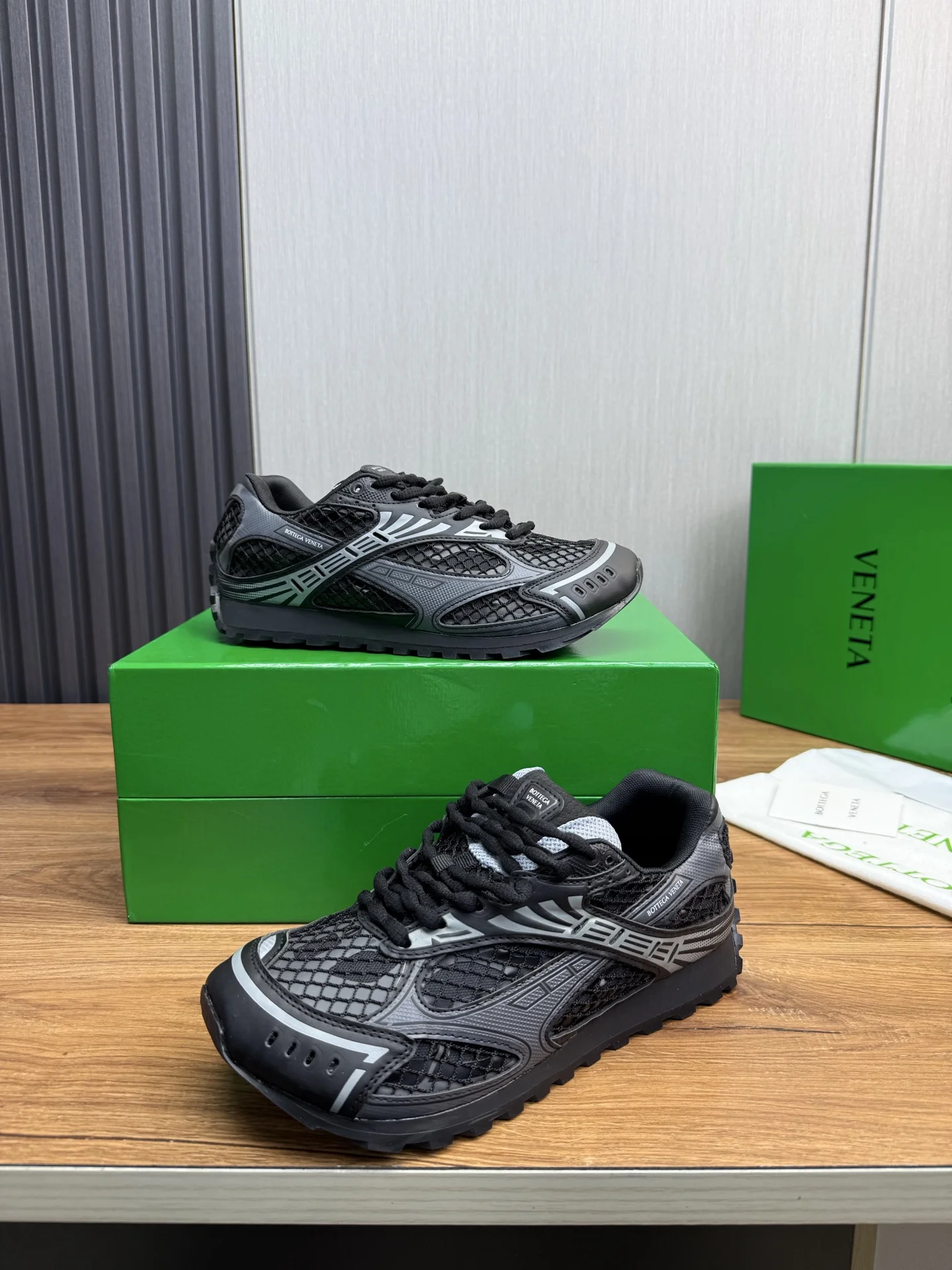 BOTTEGA VENETA Sneakers Mesh Rubber Black-Gray EU35-46 B40202609110818 - Image 5