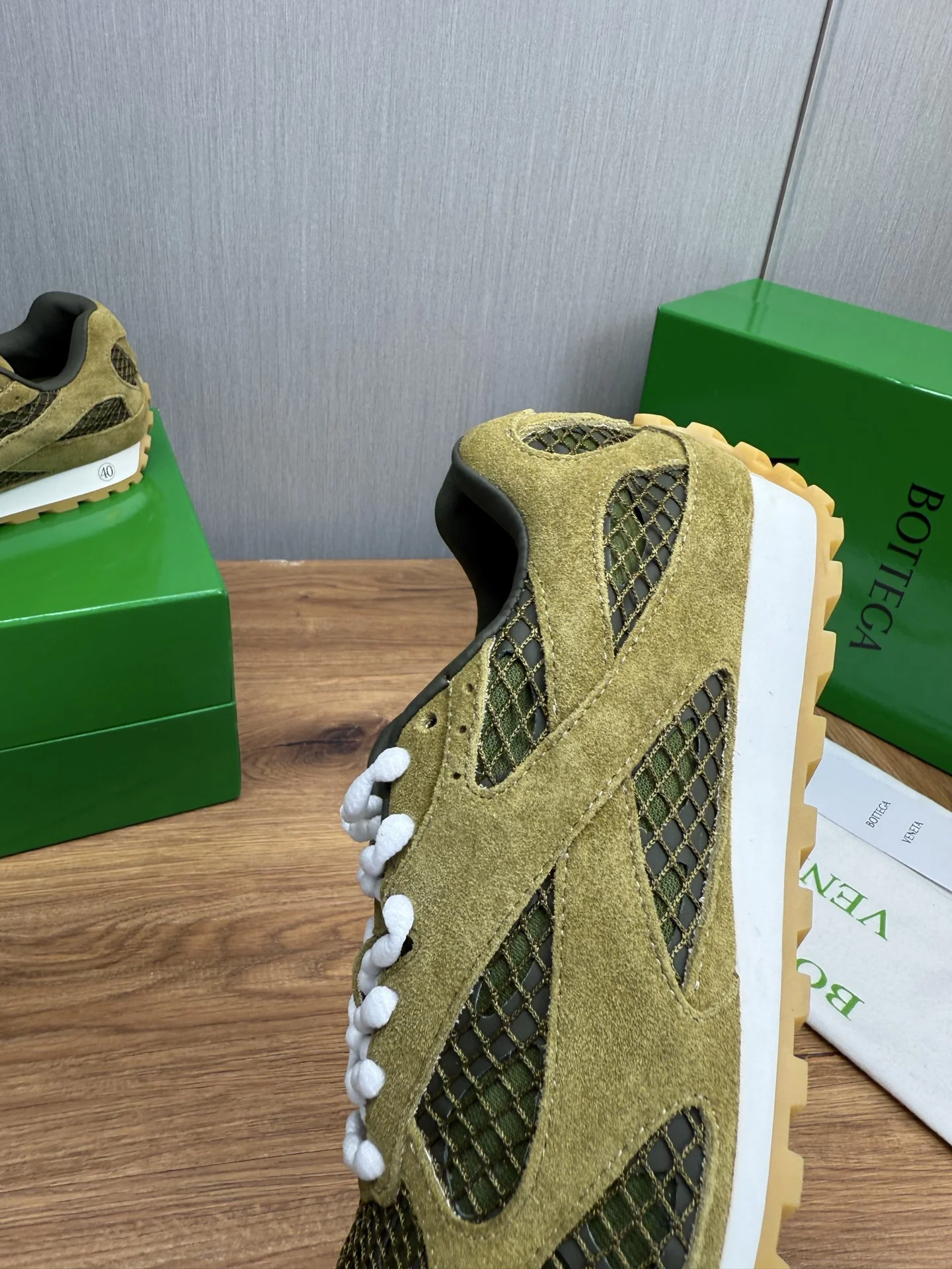 BOTTEGA VENETA Sneakers Mesh Rubber Olive-White EU35-46 B40202609110819 - Image 11