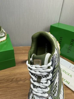 Alternative view of BOTTEGA VENETA Sneakers Mesh Rubber Silver-Green EU35-46 B40202609110807