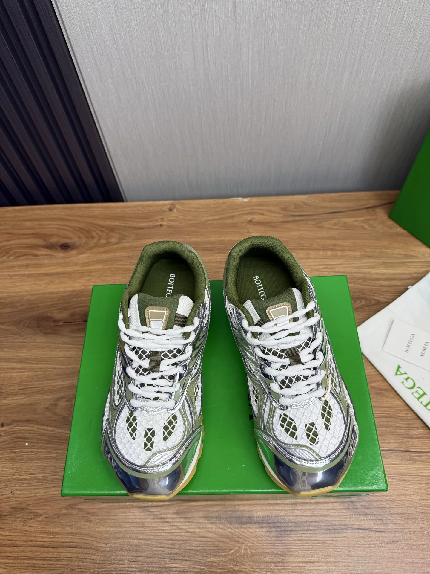 BOTTEGA VENETA Sneakers Mesh Rubber Silver-Green EU35-46 B40202609110807 - Image 4