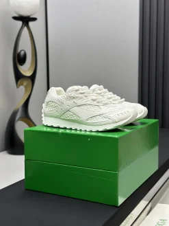 Alternative view of BOTTEGA VENETA Sneakers Mesh Rubber White EU35-47 B40202609111965