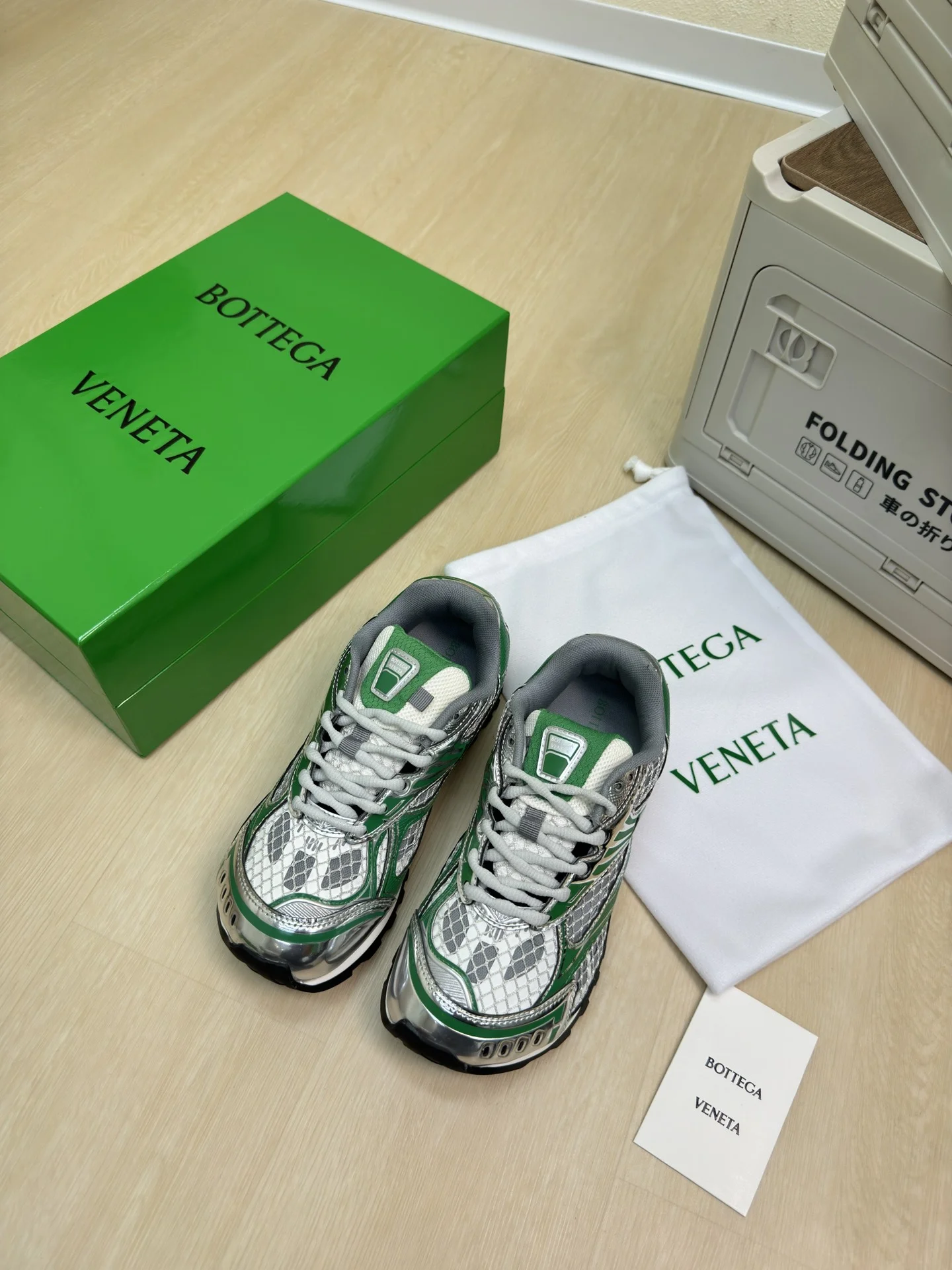 BOTTEGA VENETA Sneakers Technical Mesh Green-Silver EU35-46 B40202609110798