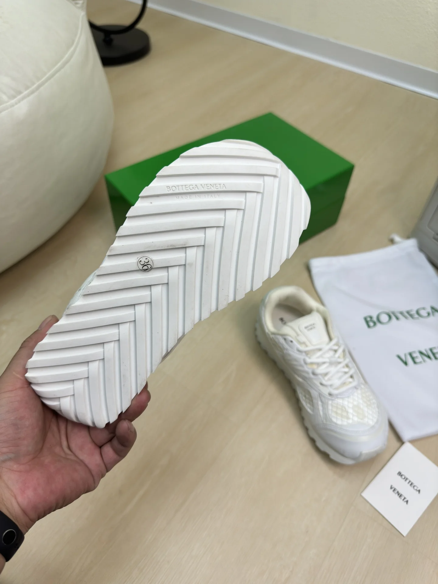 BOTTEGA VENETA Sneakers White B40202609110796 - Image 5