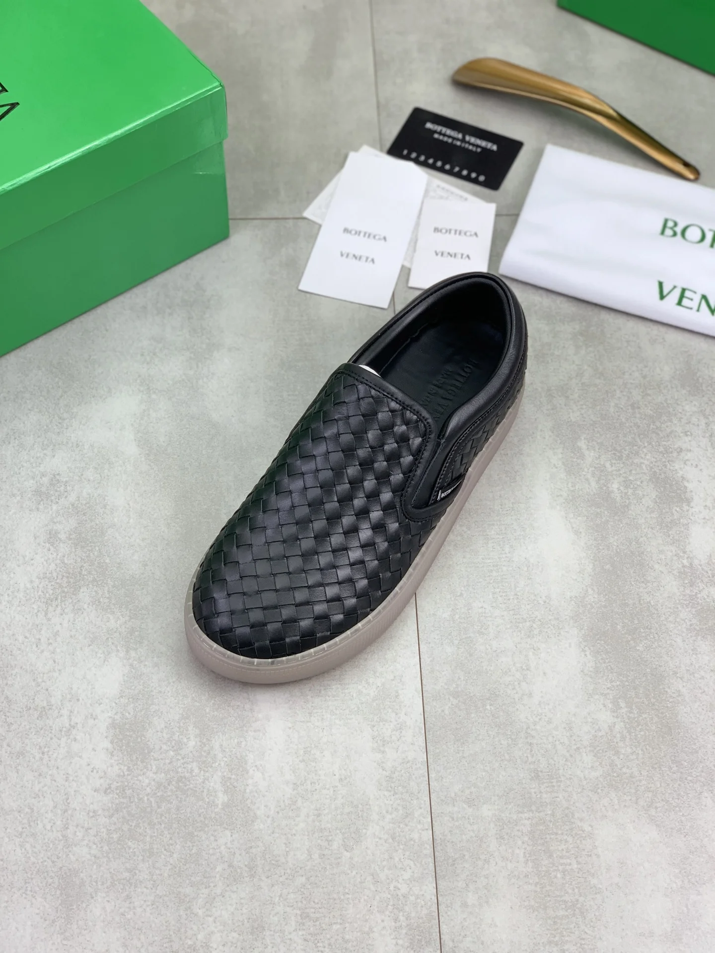 BOTTEGA VENETA Sneakers Woven Calf Leather Black EU39-44 C40202609110981 - Image 4