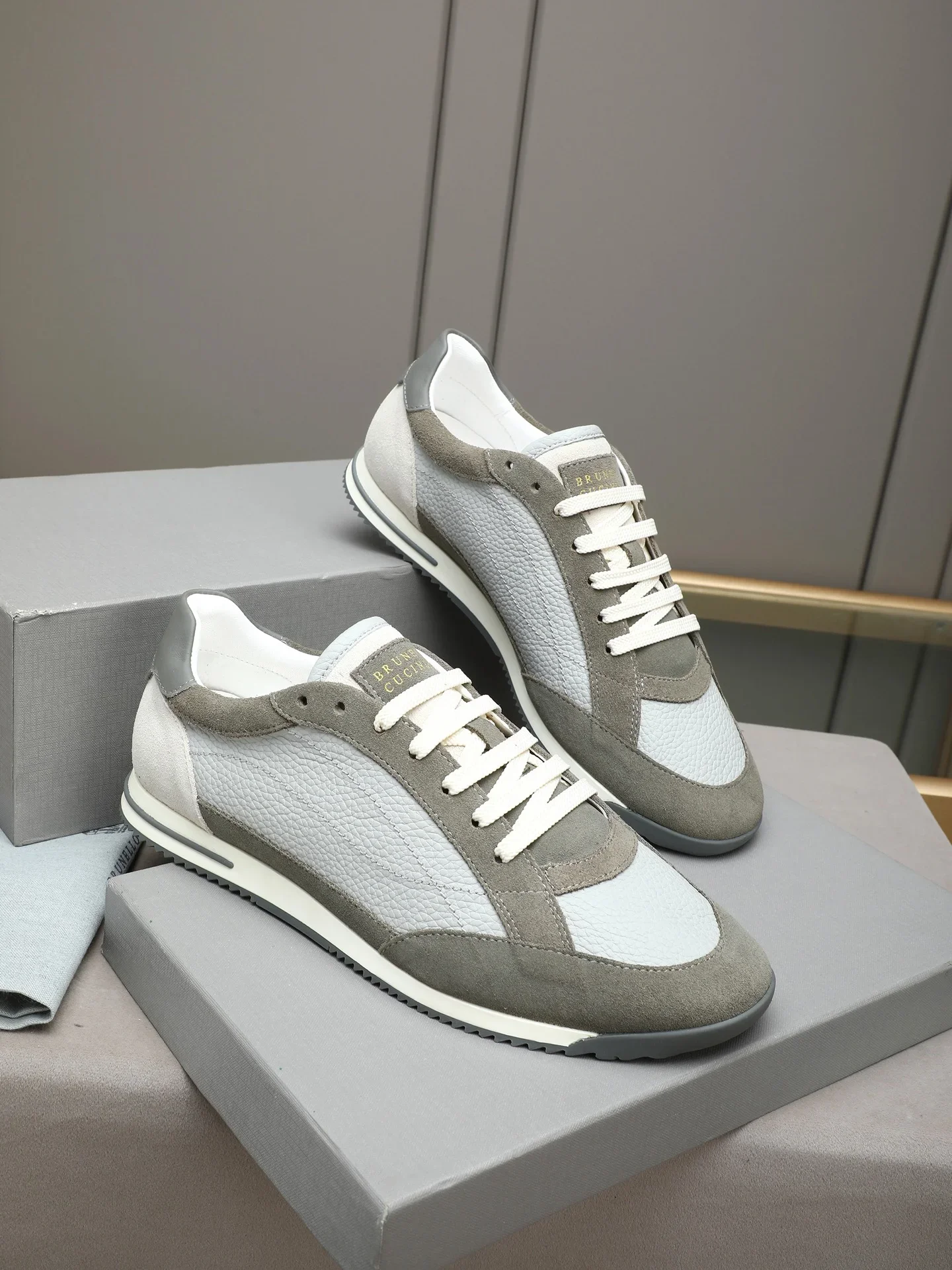 BRUNELLO CUCINELLI Sneakers Calf Leather Grey-White EU38-44 B90202609111973 - Image 4