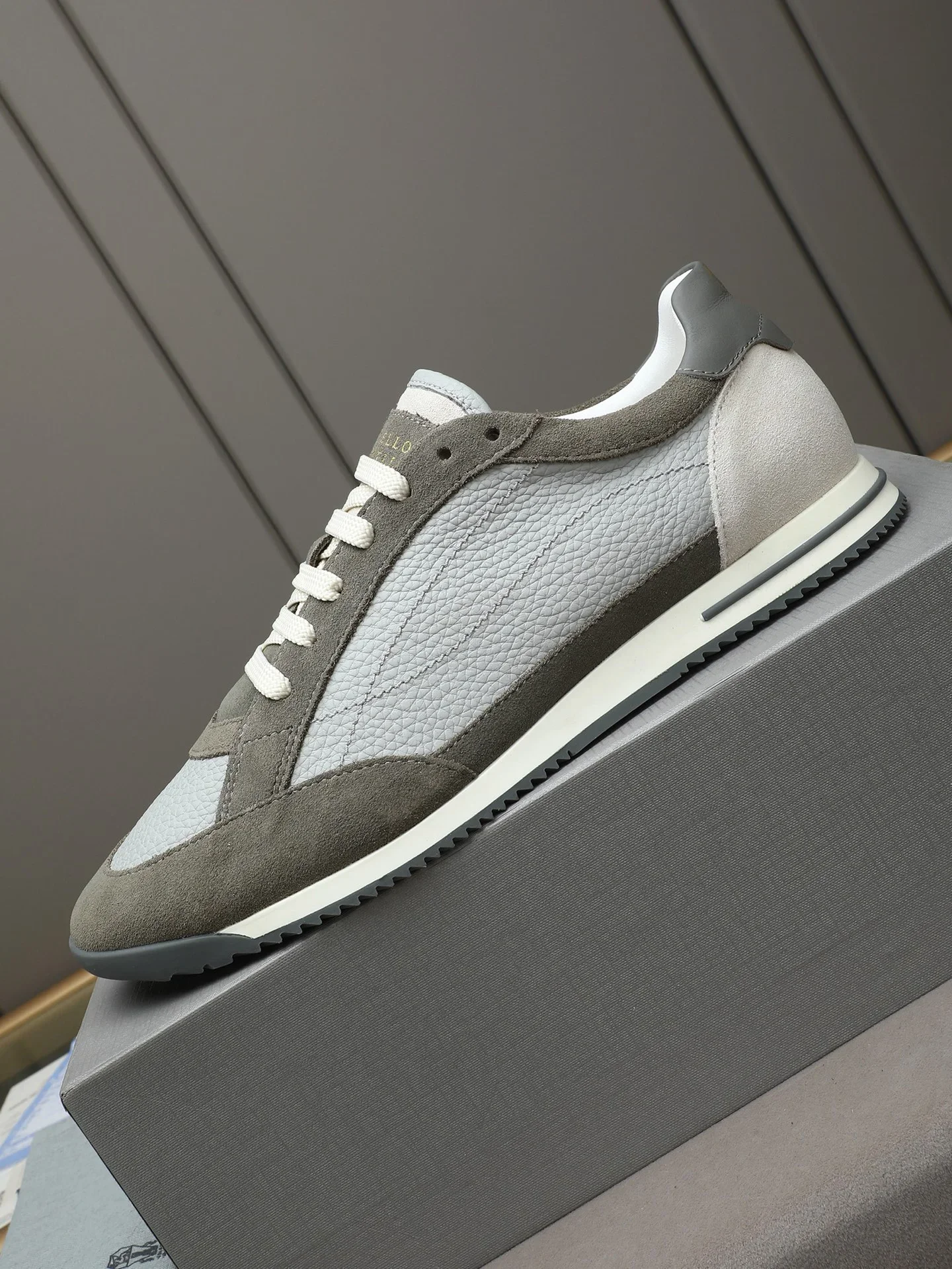 BRUNELLO CUCINELLI Sneakers Calf Leather Grey-White EU38-44 B90202609111973 - Image 5
