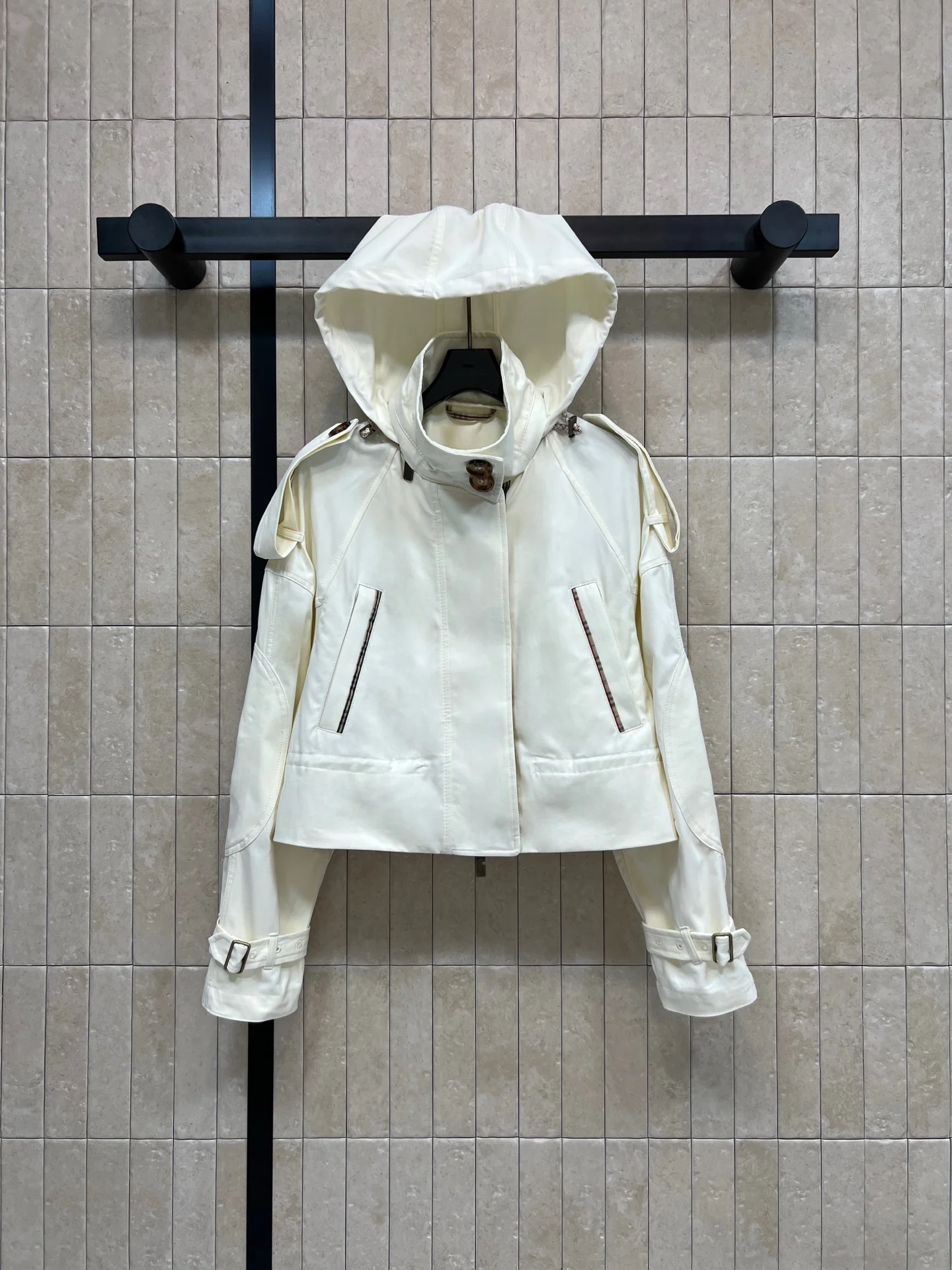 BURBERRY Jackets Cream S-L C45202609060001