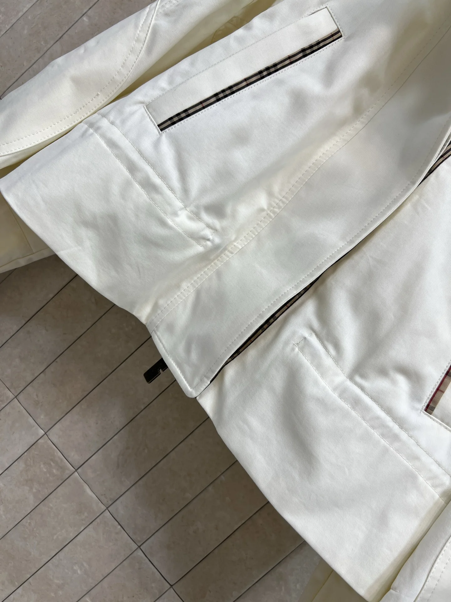 BURBERRY Jackets Cream S-L C45202609060001 - Image 3