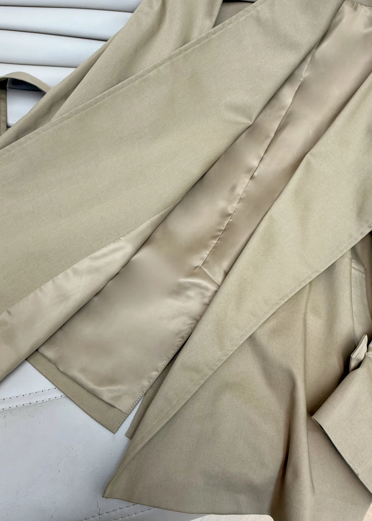 BURBERRY Jackets Khaki S-L C20202609060241 - Image 8