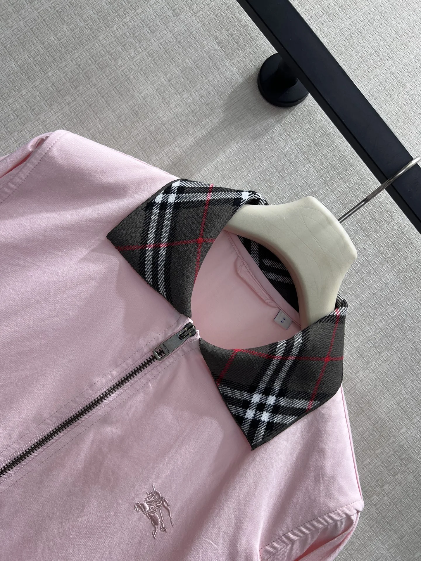 BURBERRY Jackets Pink-Black S M L C05202609061793 - Image 4
