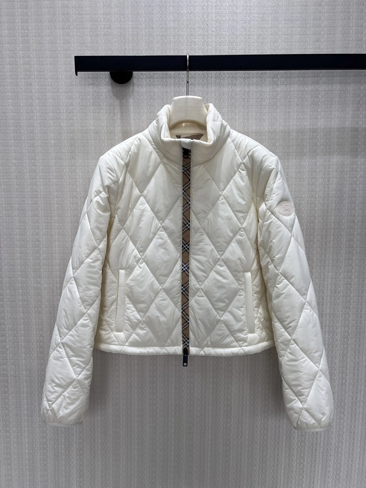 BURBERRY Jackets White-Beige S-L D65202609062571