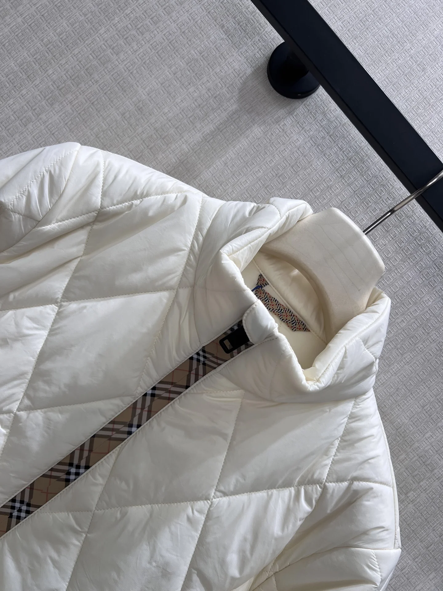 BURBERRY Jackets White-Beige S-L D65202609062571 - Image 4