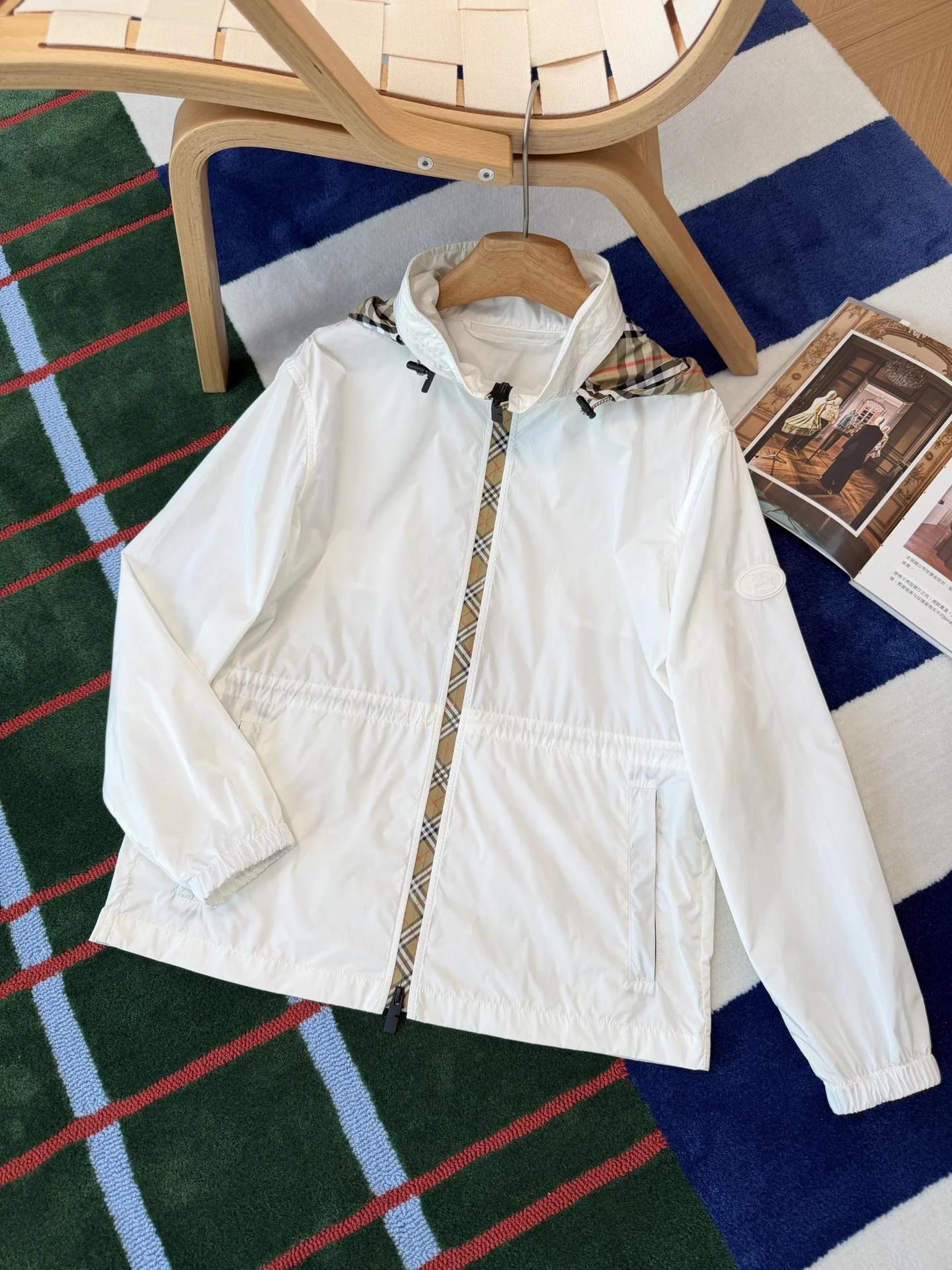 BURBERRY Jackets White-Beige S-M-L D95202609062778