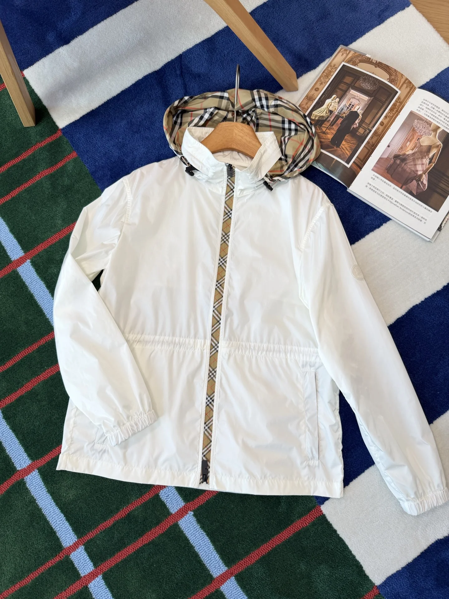 BURBERRY Jackets White-Beige S-M-L D95202609062778 - Image 4