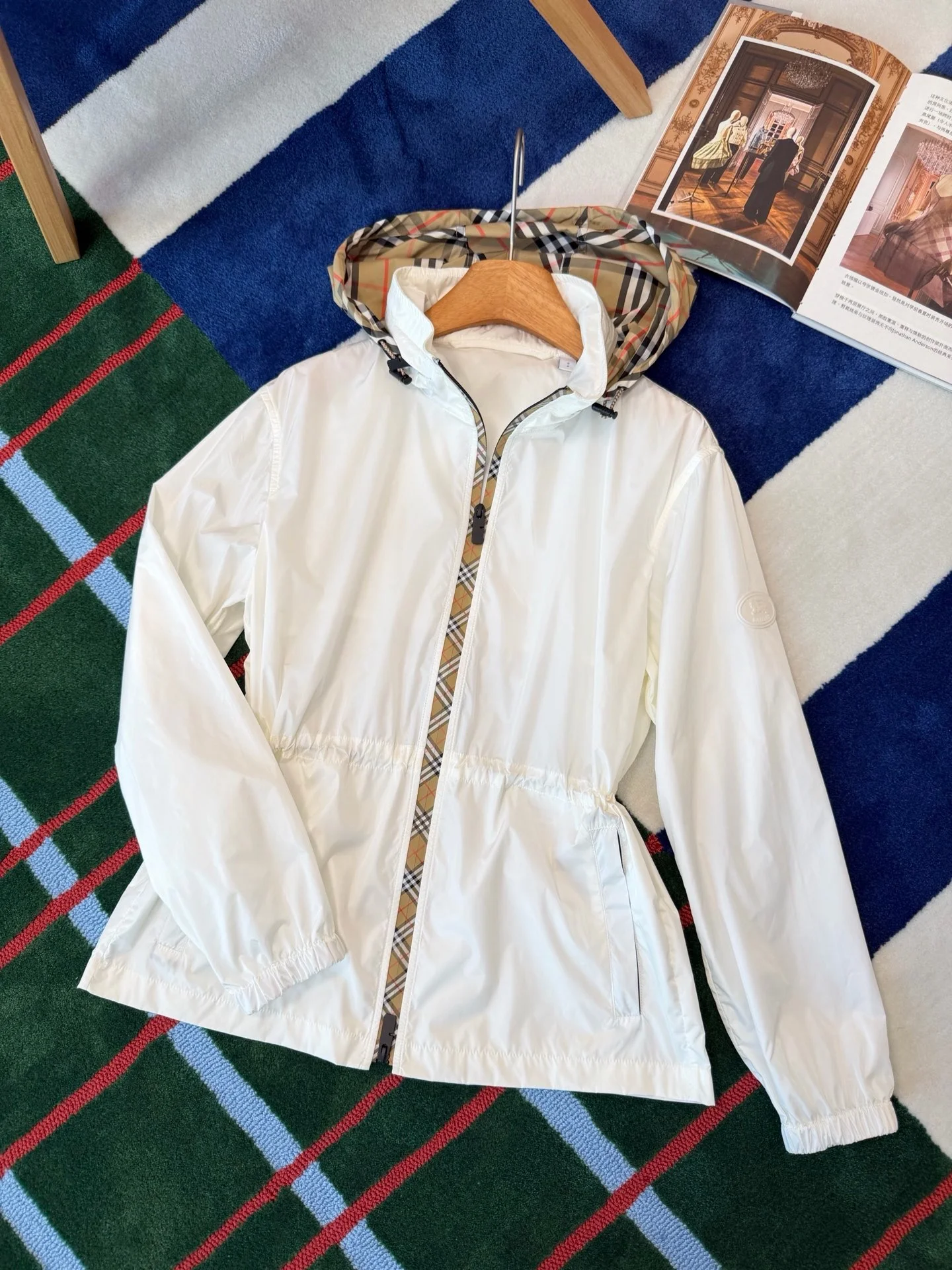 BURBERRY Jackets White-Beige S-M-L D95202609062778 - Image 7