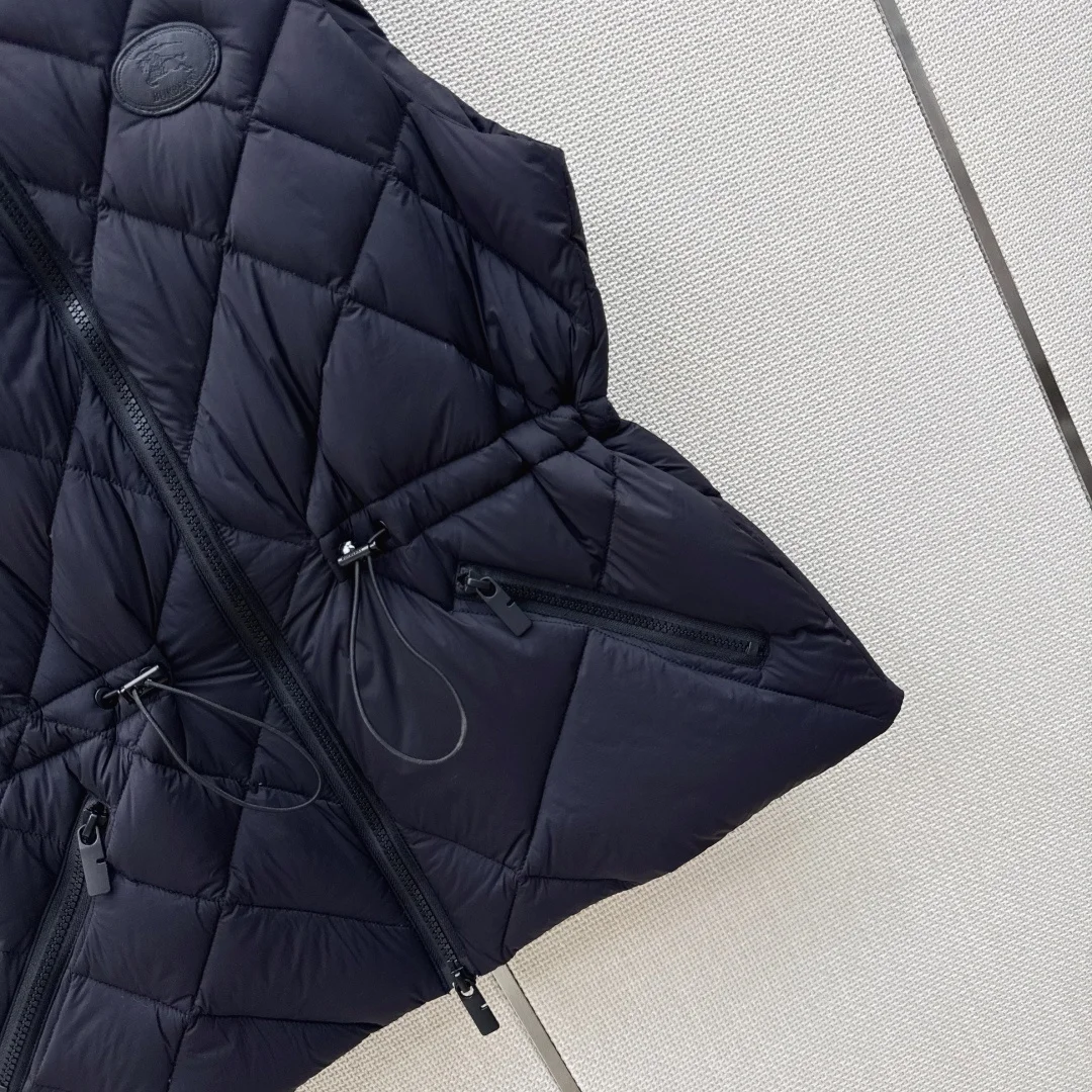 BURBERRY Jackets White-Black S-L D30202609062268 - Image 6