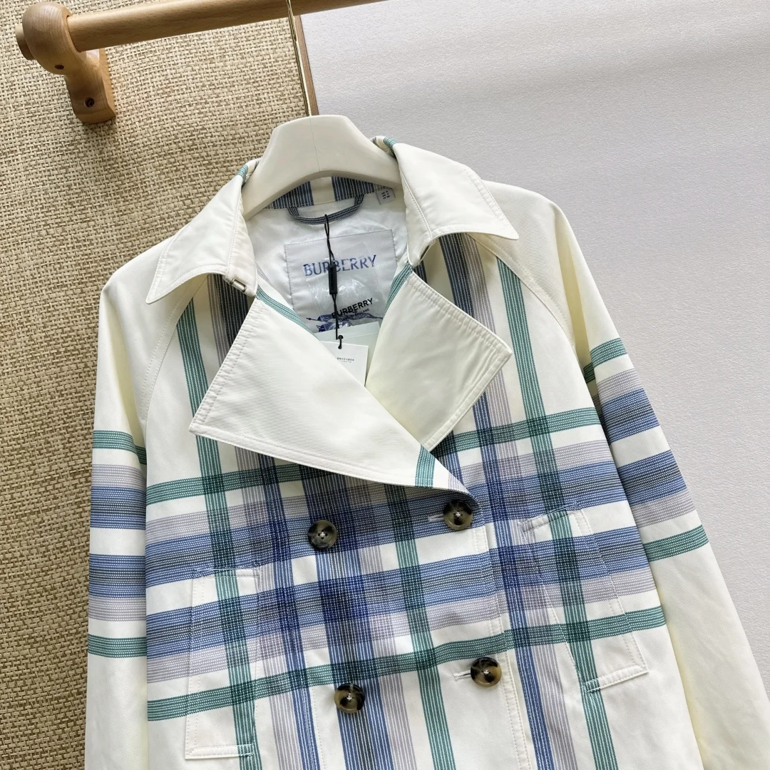 BURBERRY Jackets White-Blue-Green S-M-L C85202609063289 - Image 2