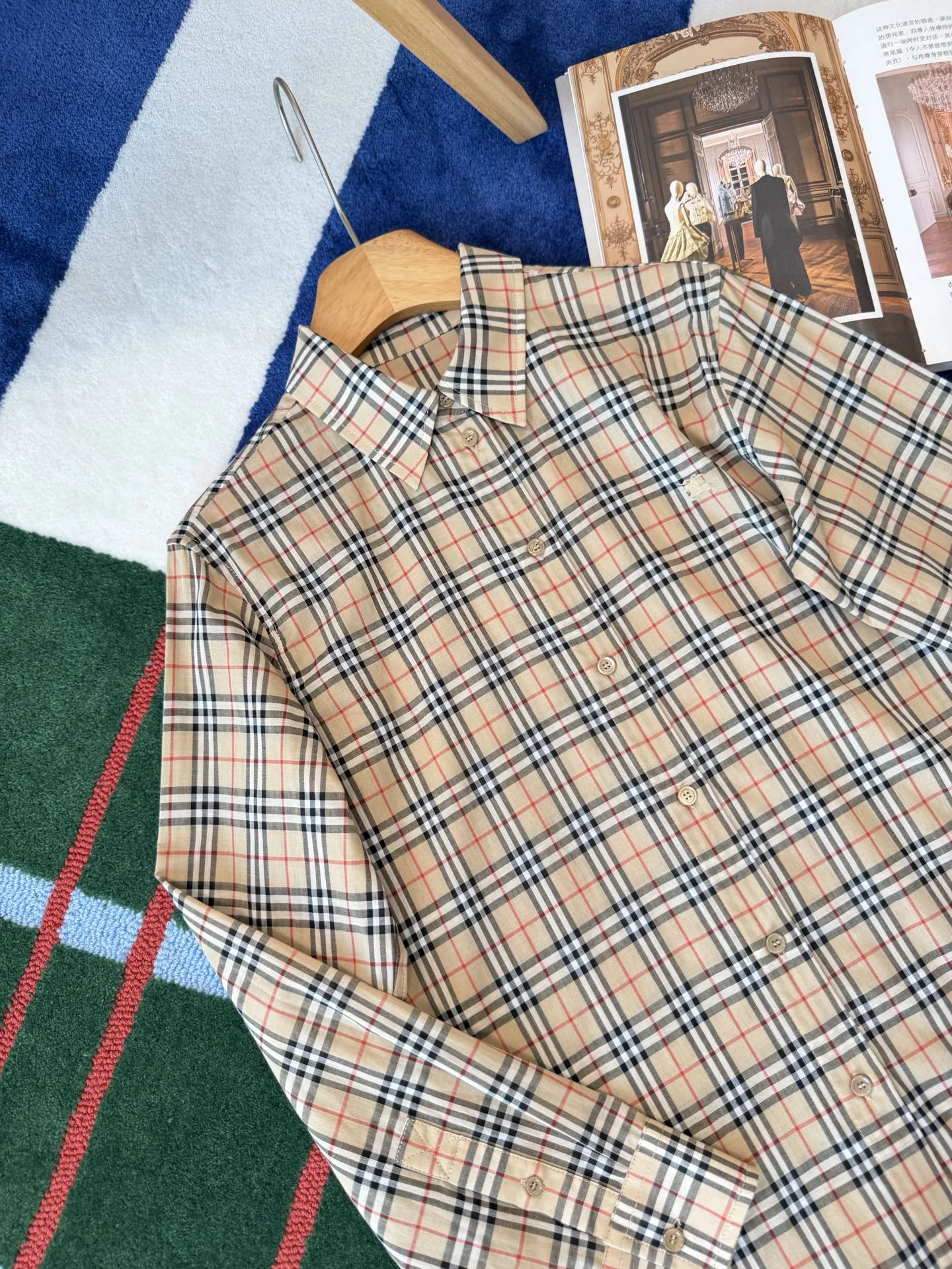 BURBERRY Shirts Beige-Black S-L C25202609061774 - Image 3