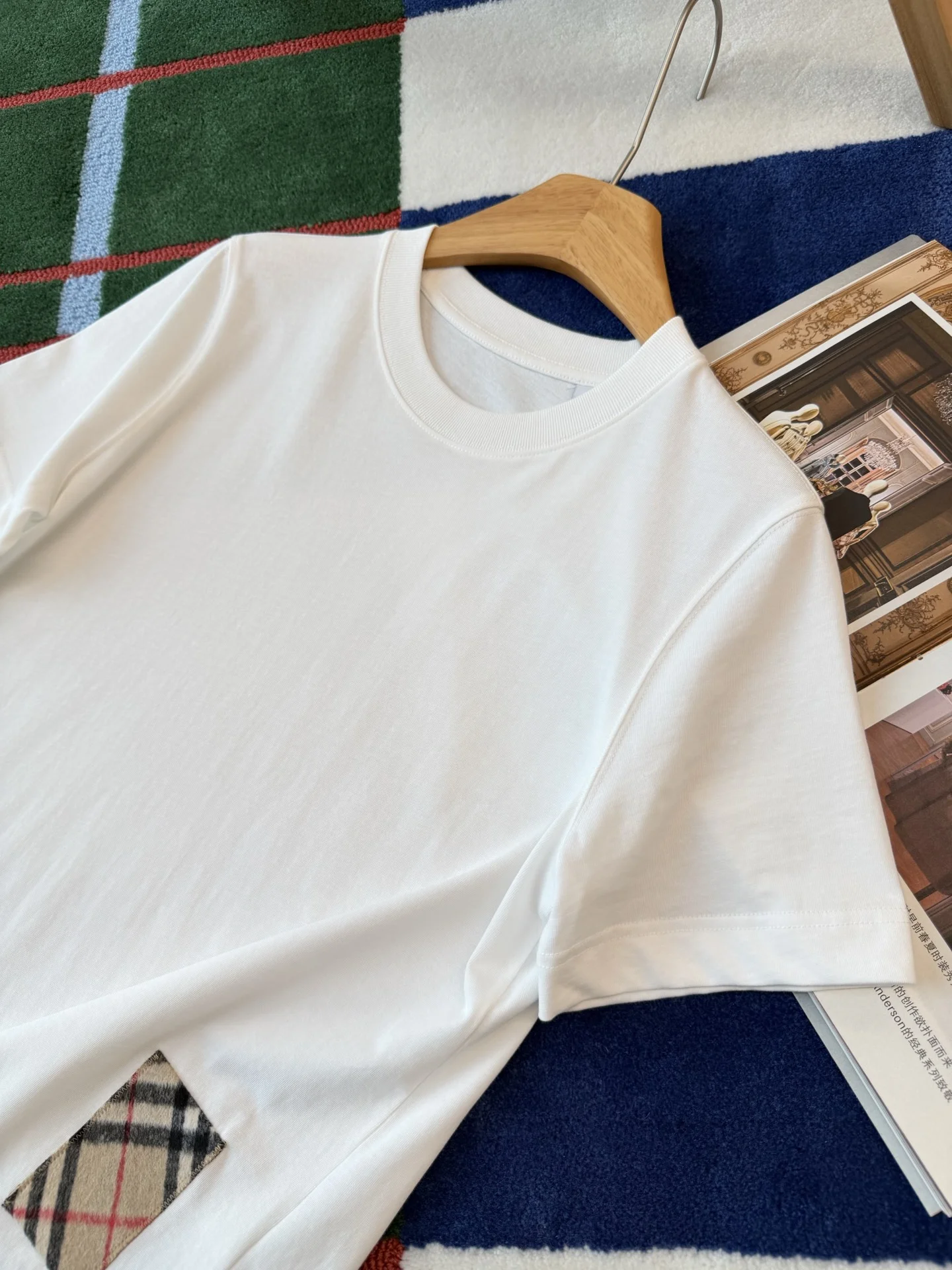 BURBERRY T-shirts White-Black-Pink S-L A95202609061413 - Image 4