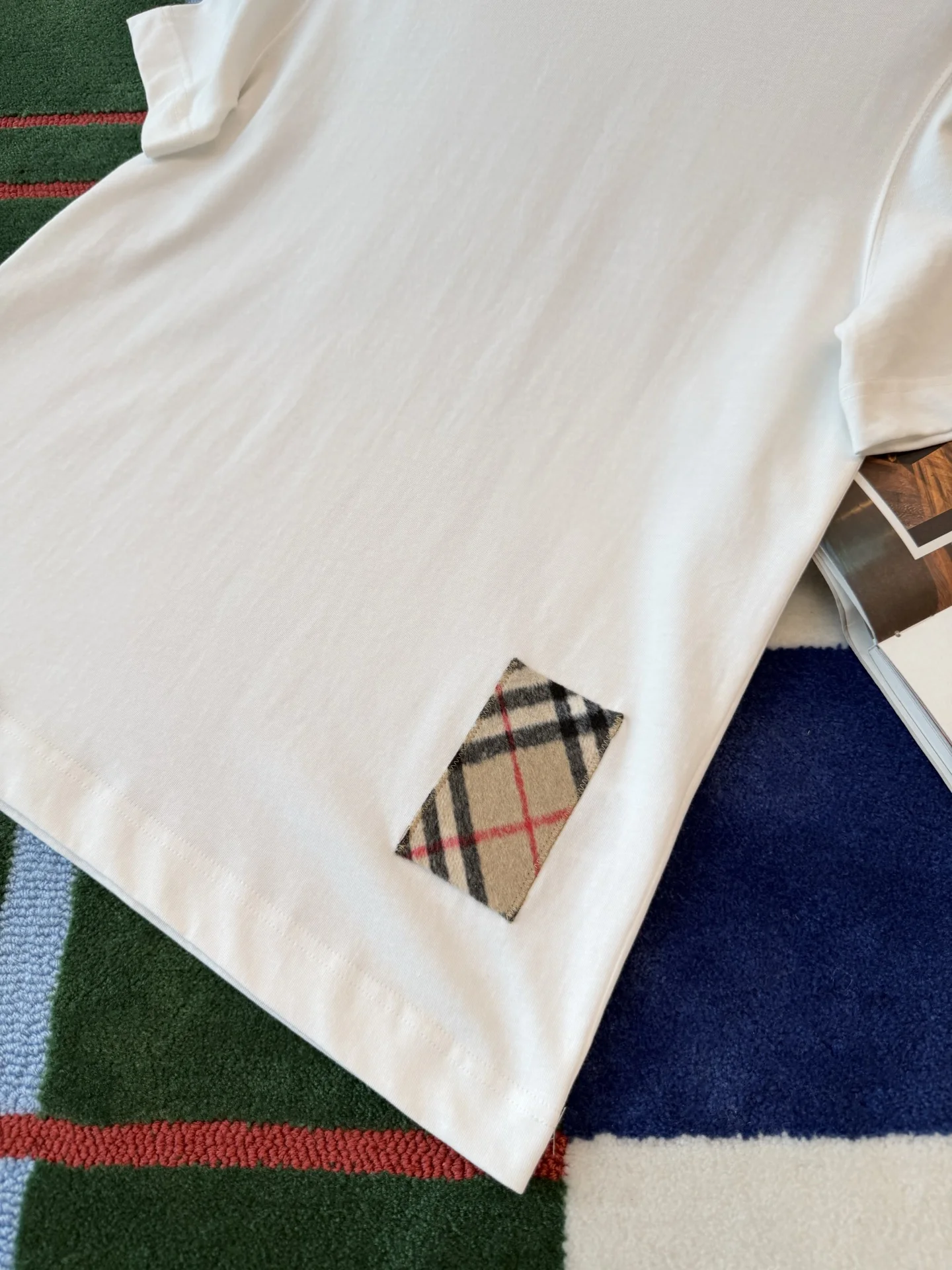 BURBERRY T-shirts White-Black-Pink S-L A95202609061413 - Image 5