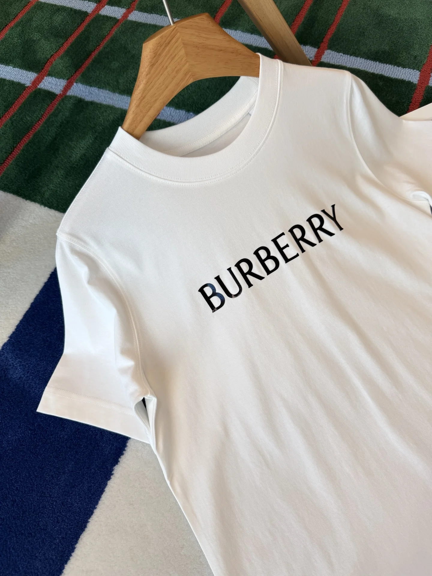 BURBERRY T-shirts White-Black S-L A95202609060670 - Image 4
