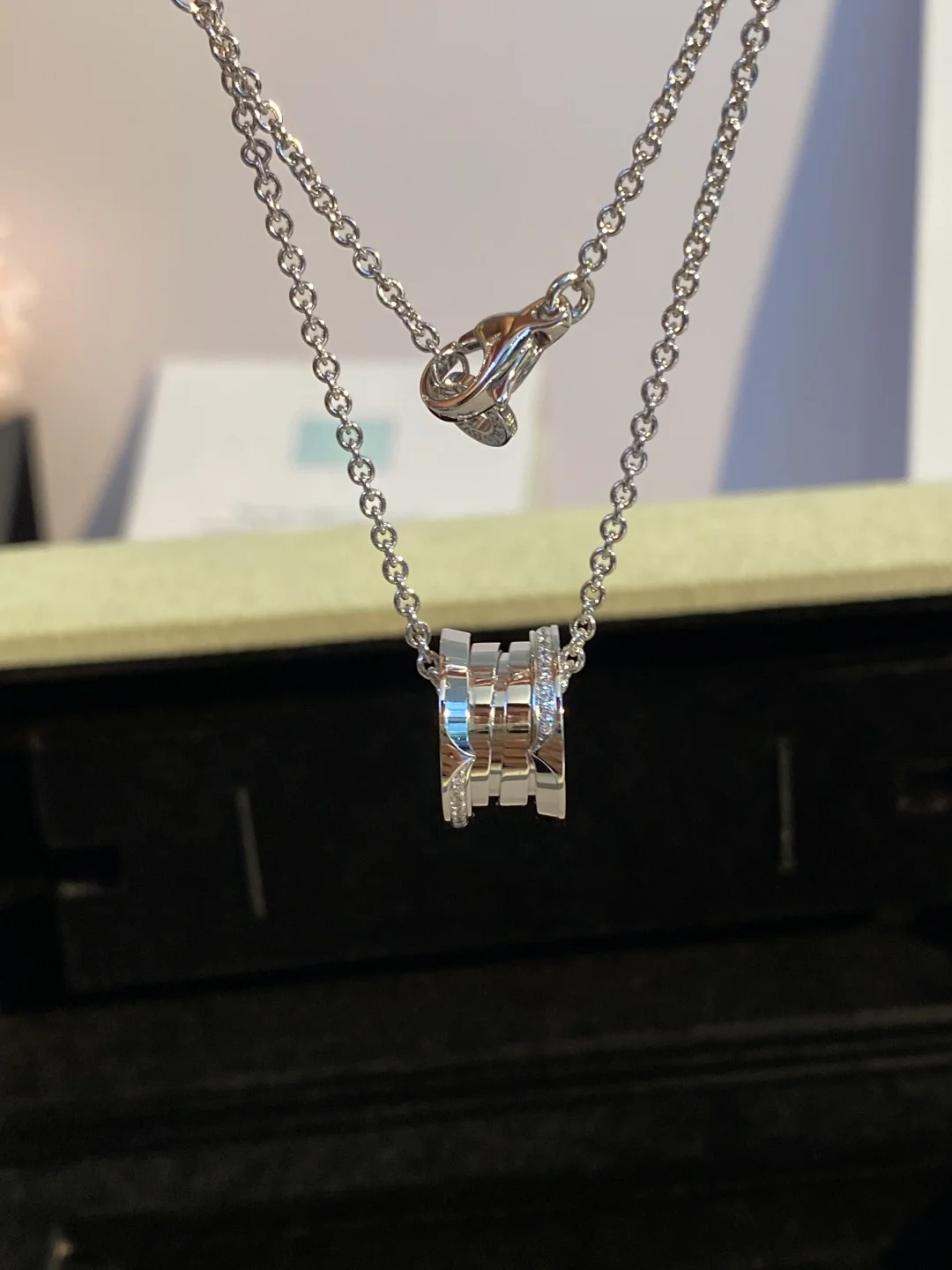 BVLGARI Necklaces A55202609070032 - Image 3