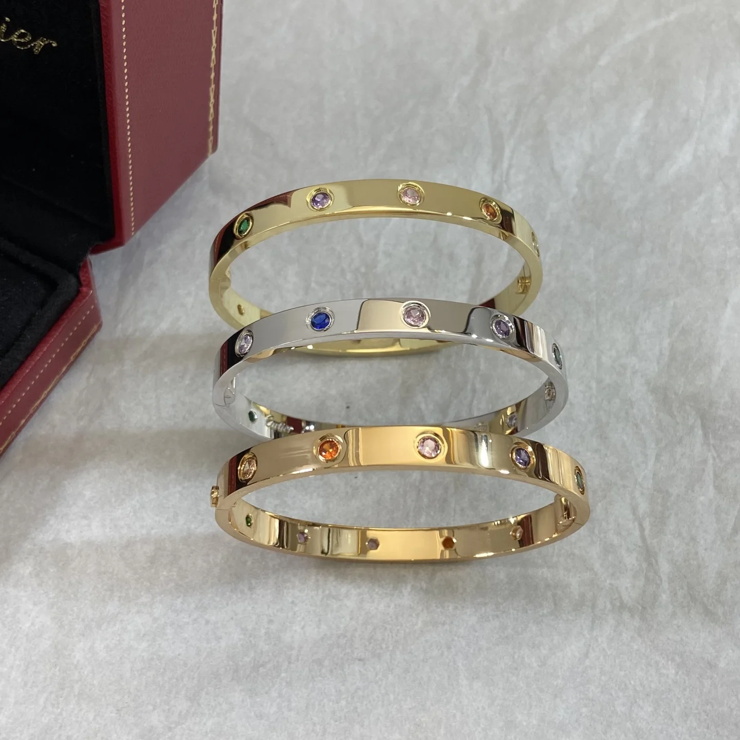 CARTIER Bracelets Gold Gemstones A70202609070061