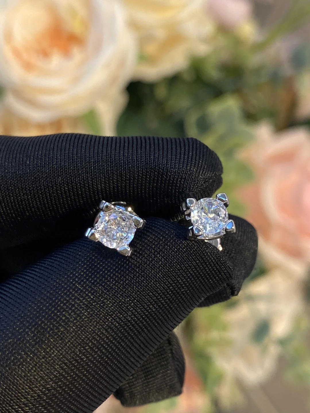 CARTIER Earrings Gold Diamond A45202609070052 - Image 7
