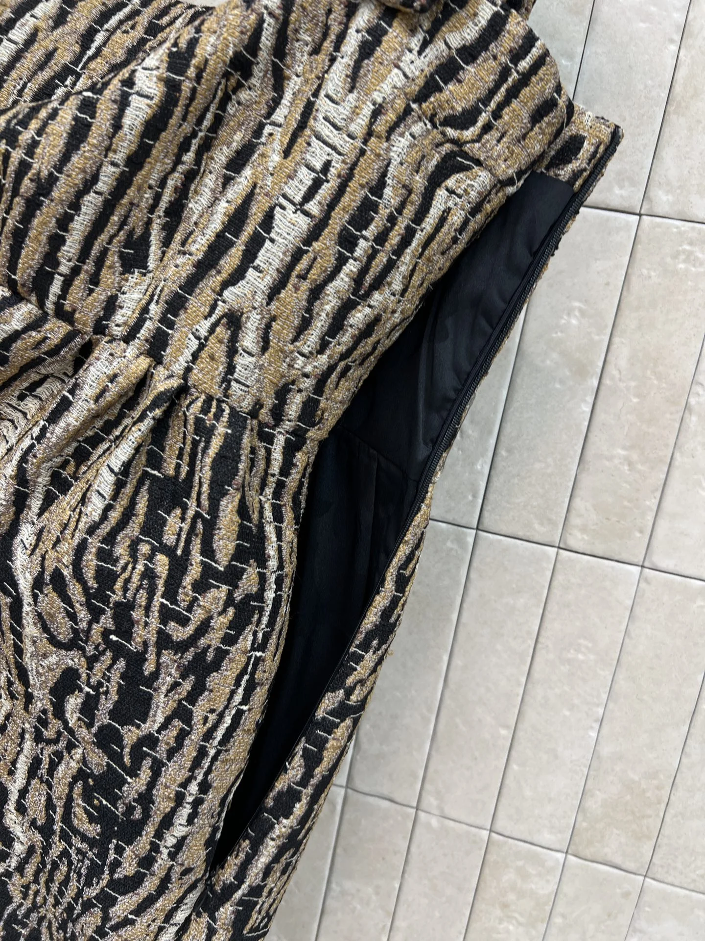 CELINE Dresses Black-Gold S-M-L C90202609062483 - Image 5