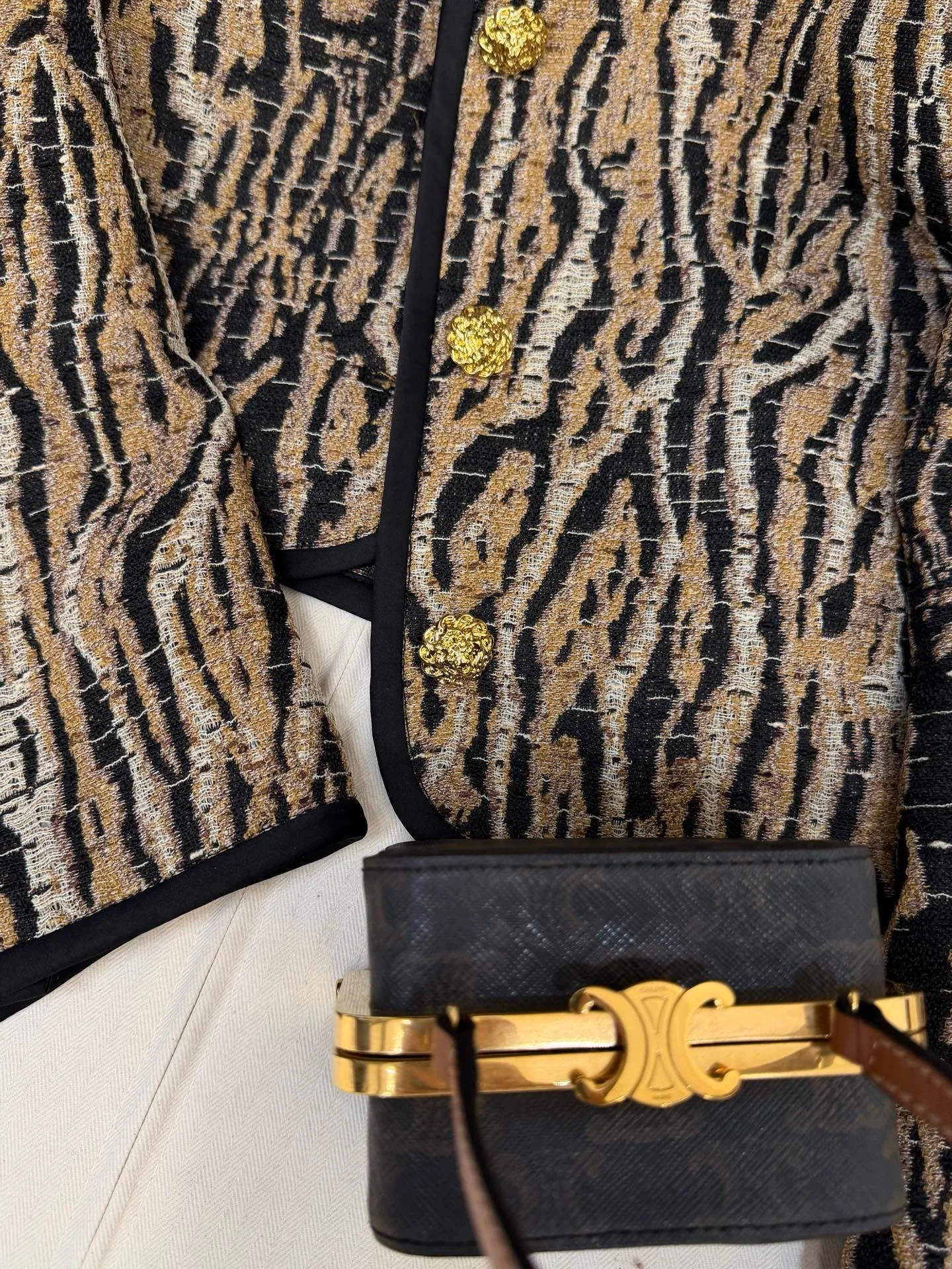 CELINE Jackets Black-Gold S-L C65202609061035 - Image 7