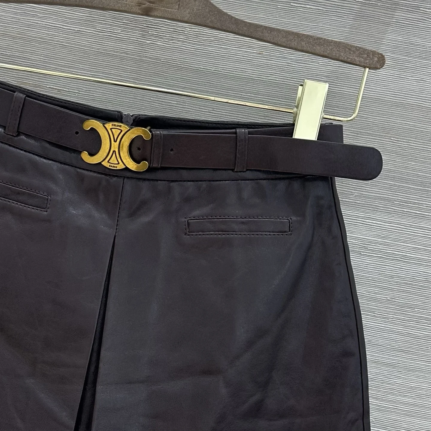 CELINE Shorts Lamb Leather Brown-Gold 36-40 E25202609062073 - Image 3