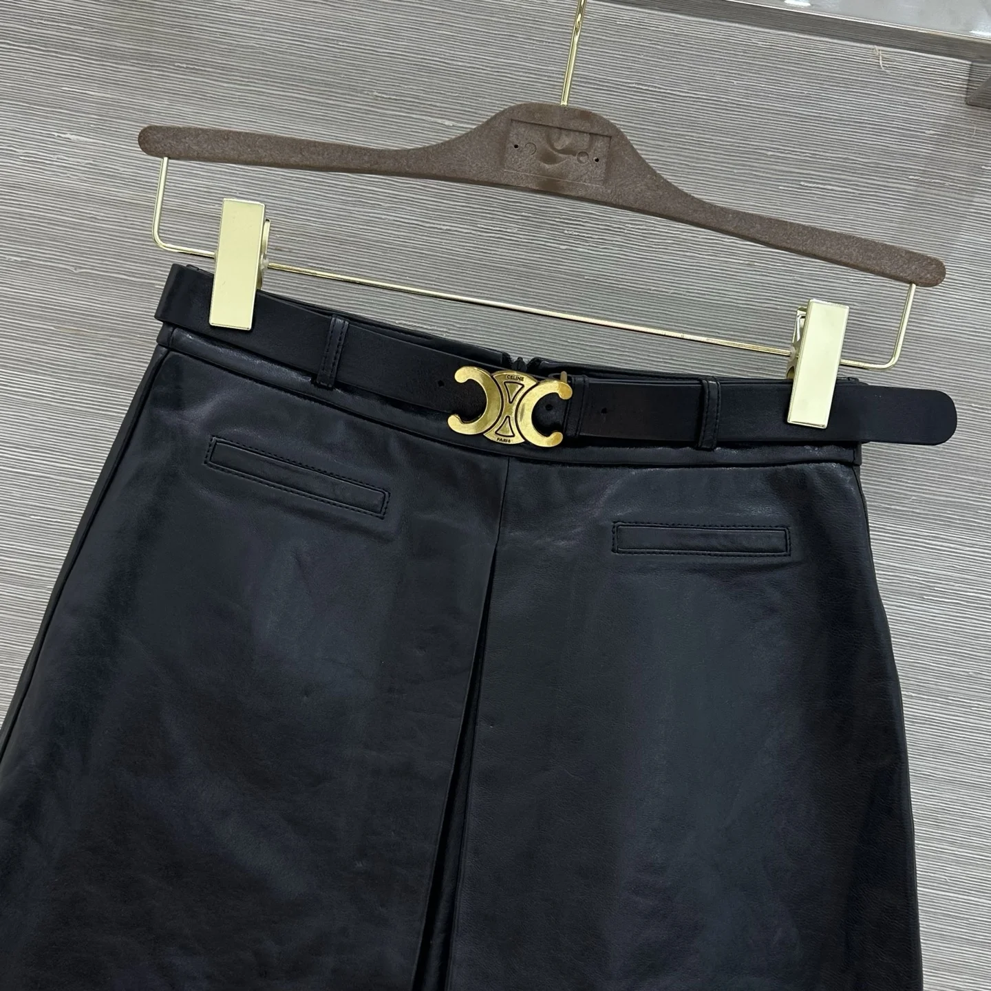 CELINE Shorts Lambskin Leather Black-Gold 36-40 E25202609062074 - Image 2