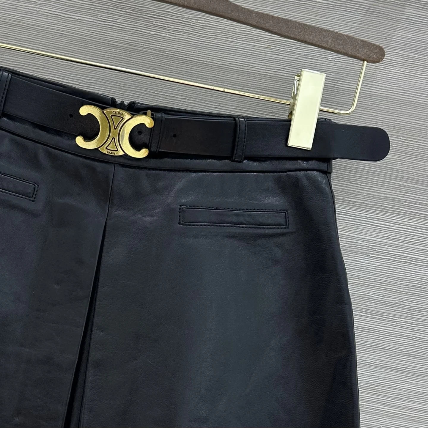 CELINE Shorts Lambskin Leather Black-Gold 36-40 E25202609062074 - Image 3