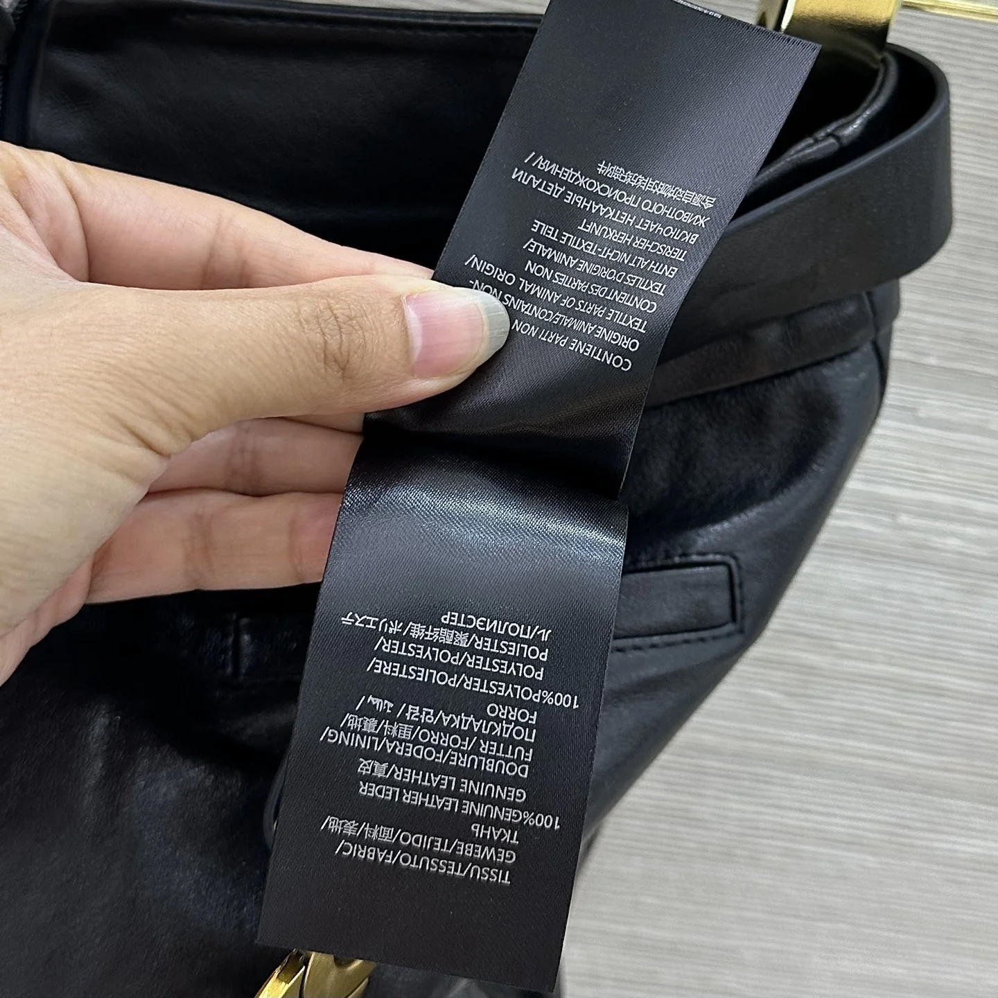 CELINE Shorts Lambskin Leather Black-Gold 36-40 E25202609062074 - Image 7