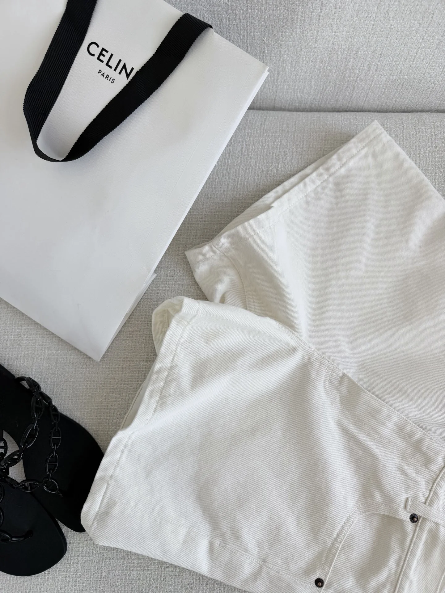 CELINE Shorts Leather White S-L B85202609063131 - Image 6