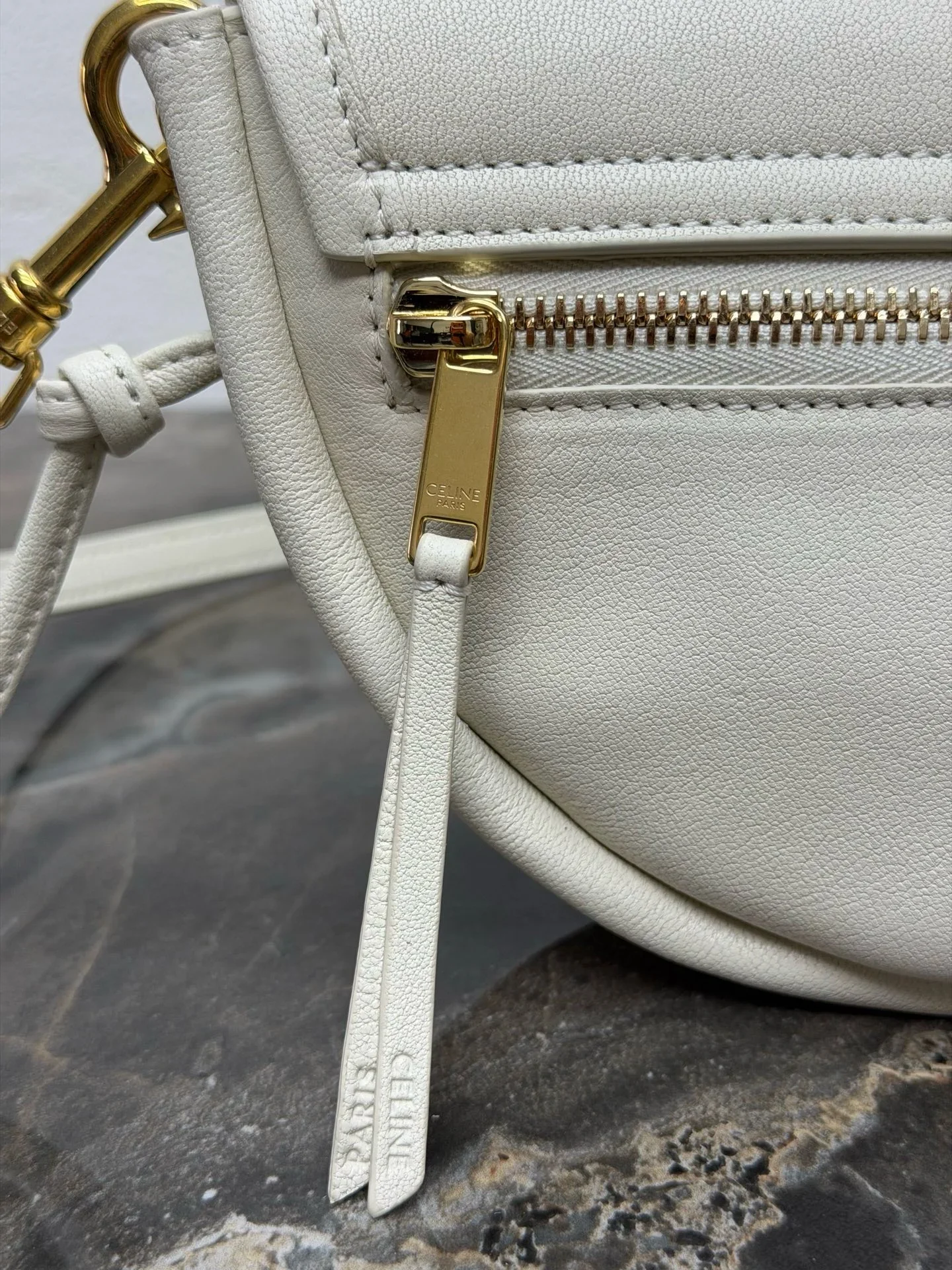 CELINE Shoulder Bags White-Gold 25X13X5CM H00202609090141 - Image 3