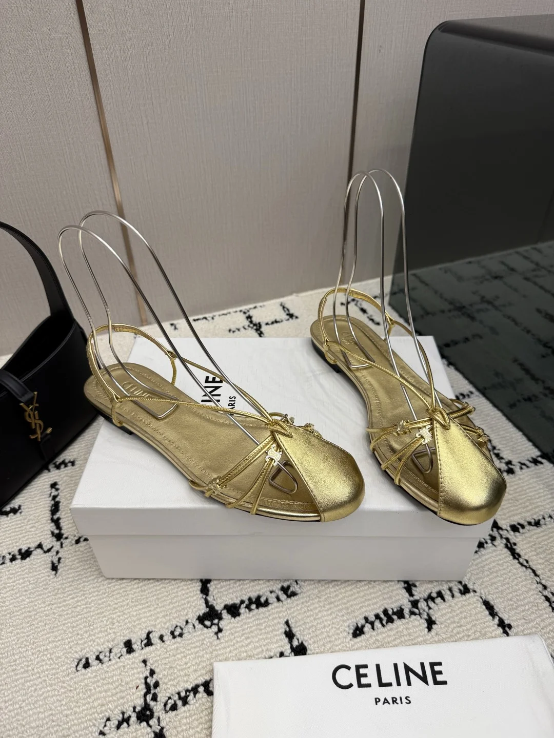 CELINE Slides Leather Gold EU35-40 B70202609110287 - Image 2