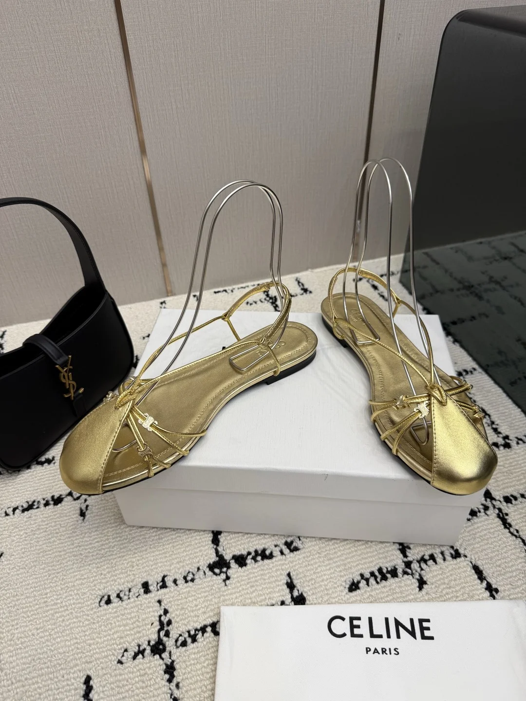 CELINE Slides Leather Gold EU35-40 B70202609110287 - Image 3