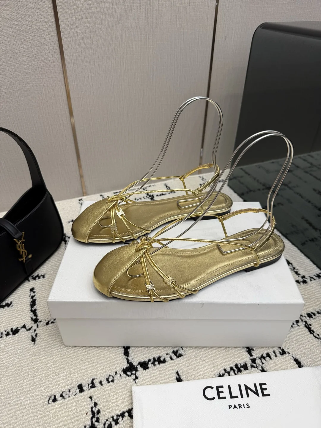 CELINE Slides Leather Gold EU35-40 B70202609110287 - Image 4