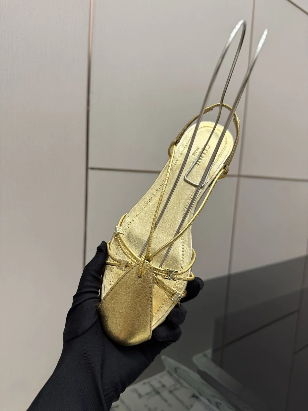 CELINE Slides Leather Gold EU35-40 B70202609110287 - Image 8