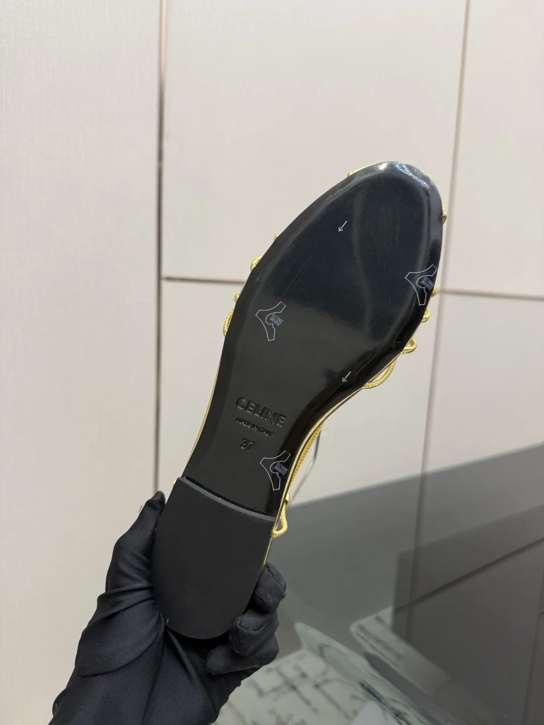CELINE Slides Leather Gold EU35-40 B70202609110287 - Image 9