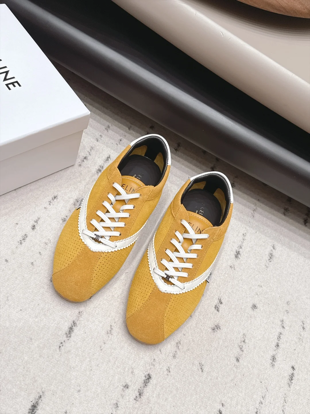 CELINE Sneakers Yellow-White B71202609111558
