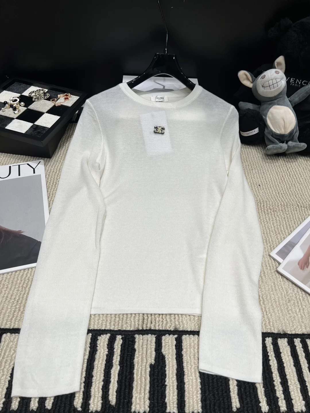CELINE Sweaters Merino Wool White-Gold M-L A85202609061879
