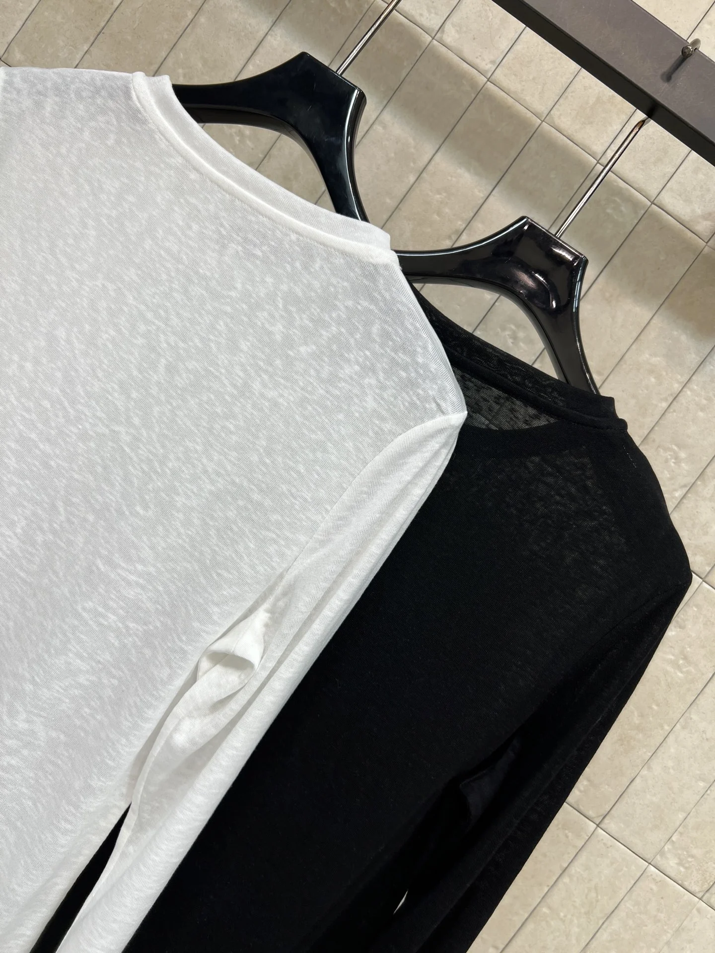 CELINE T-shirts White-Black S-M-L A45202609061605 - Image 8