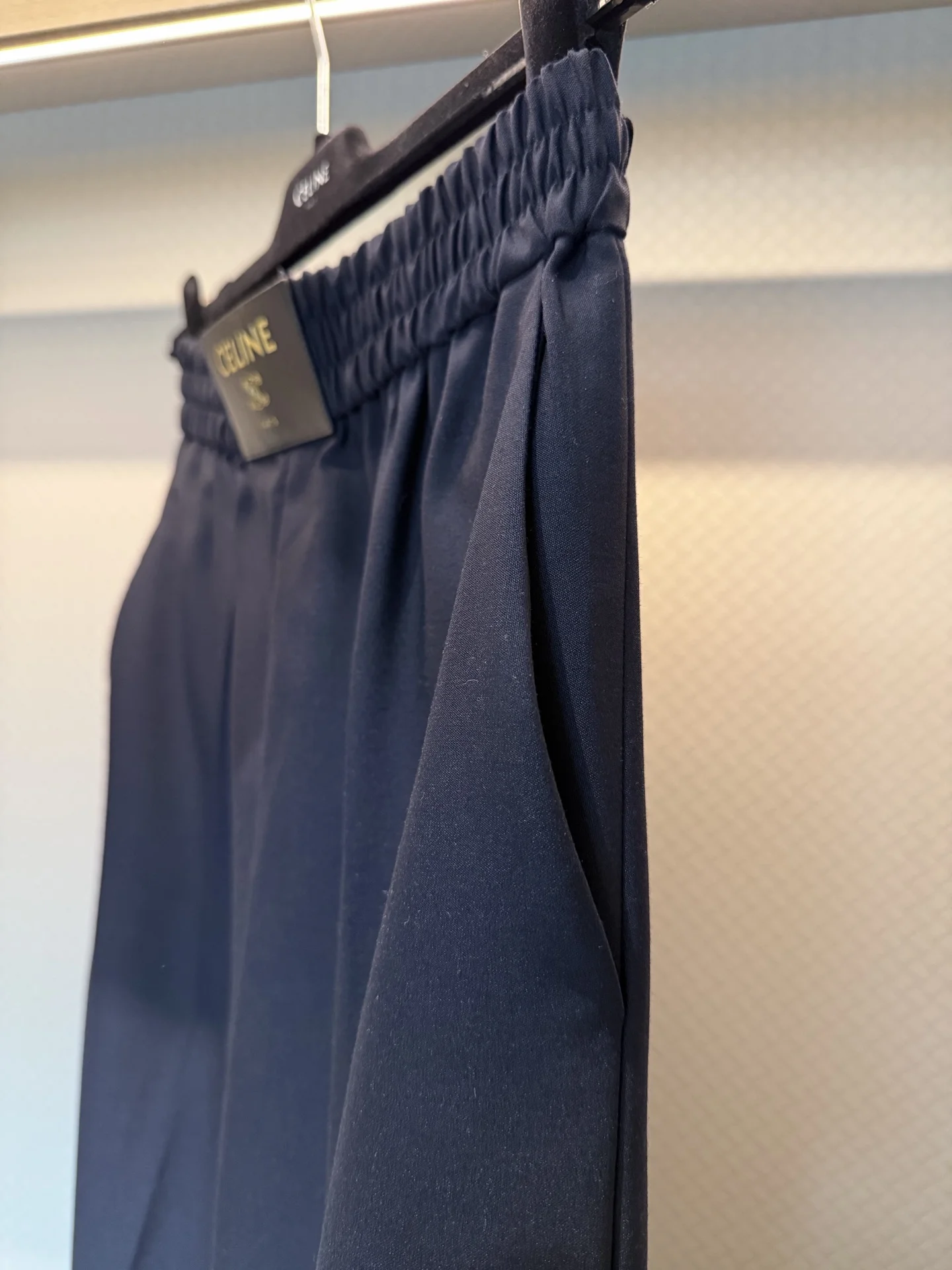 CELINE Trousers Navy-Gold S-L D05202609063127 - Image 6