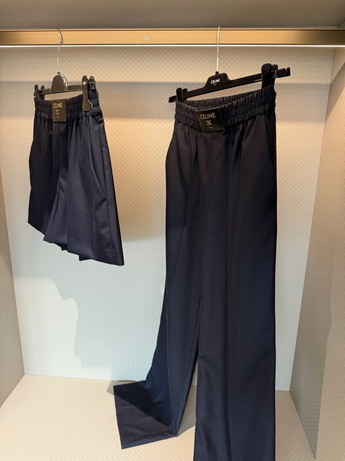 CELINE Trousers Navy-Gold S-L D05202609063127 - Image 8