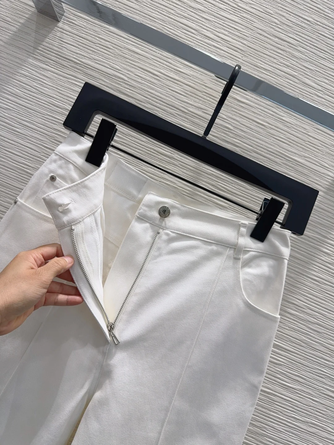 CELINE Trousers White S-XL B85202609062930 - Image 4