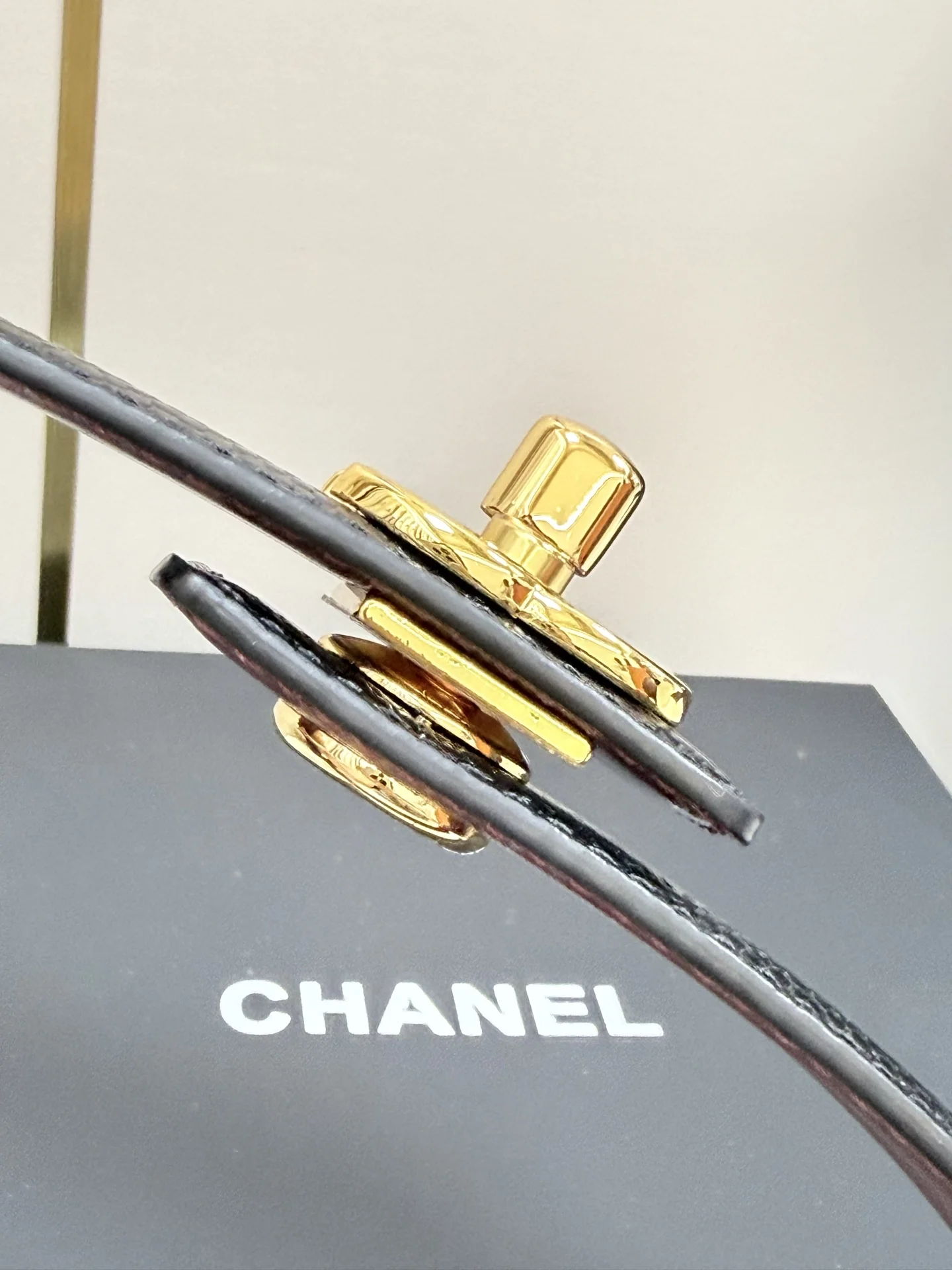 CHANEL Belts Black-Gold A90202609070493 - Image 4